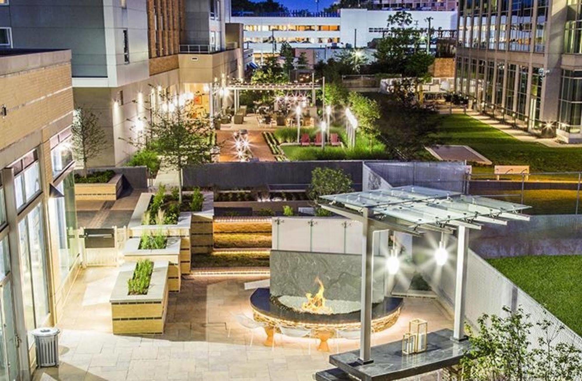 Bridgestreet At The View At Liberty Center Arlington Exterior foto
